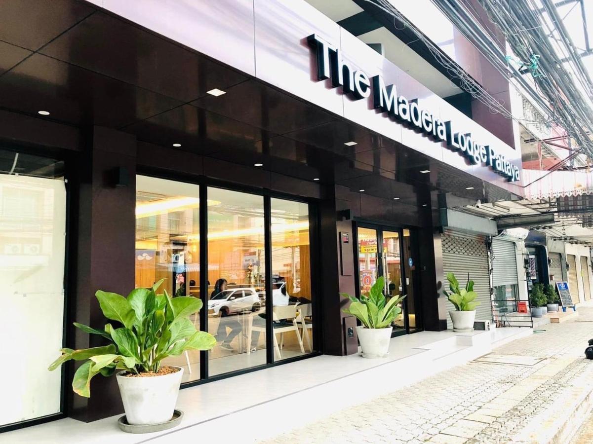 The Madera Lodge Pattaya Jomtien Exterior foto