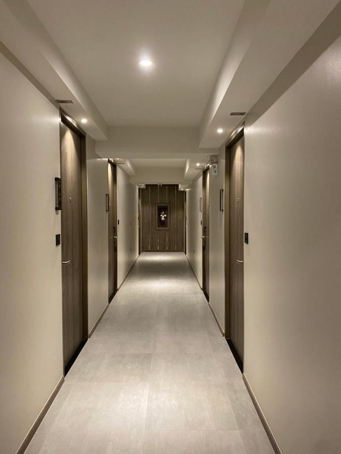 The Madera Lodge Pattaya Jomtien Exterior foto